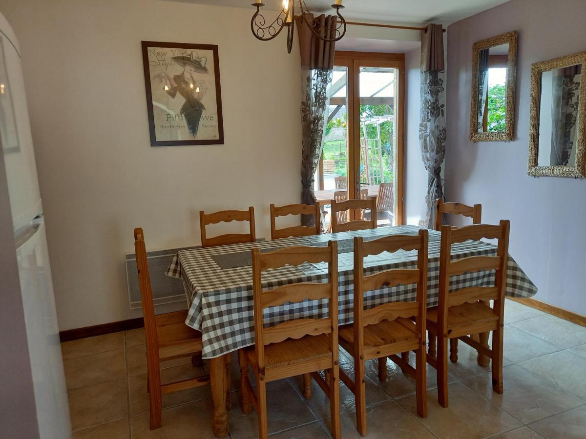 La Gasteboisiere With Swimming Pool And Games Room Le Mesnil-Adelee Kültér fotó