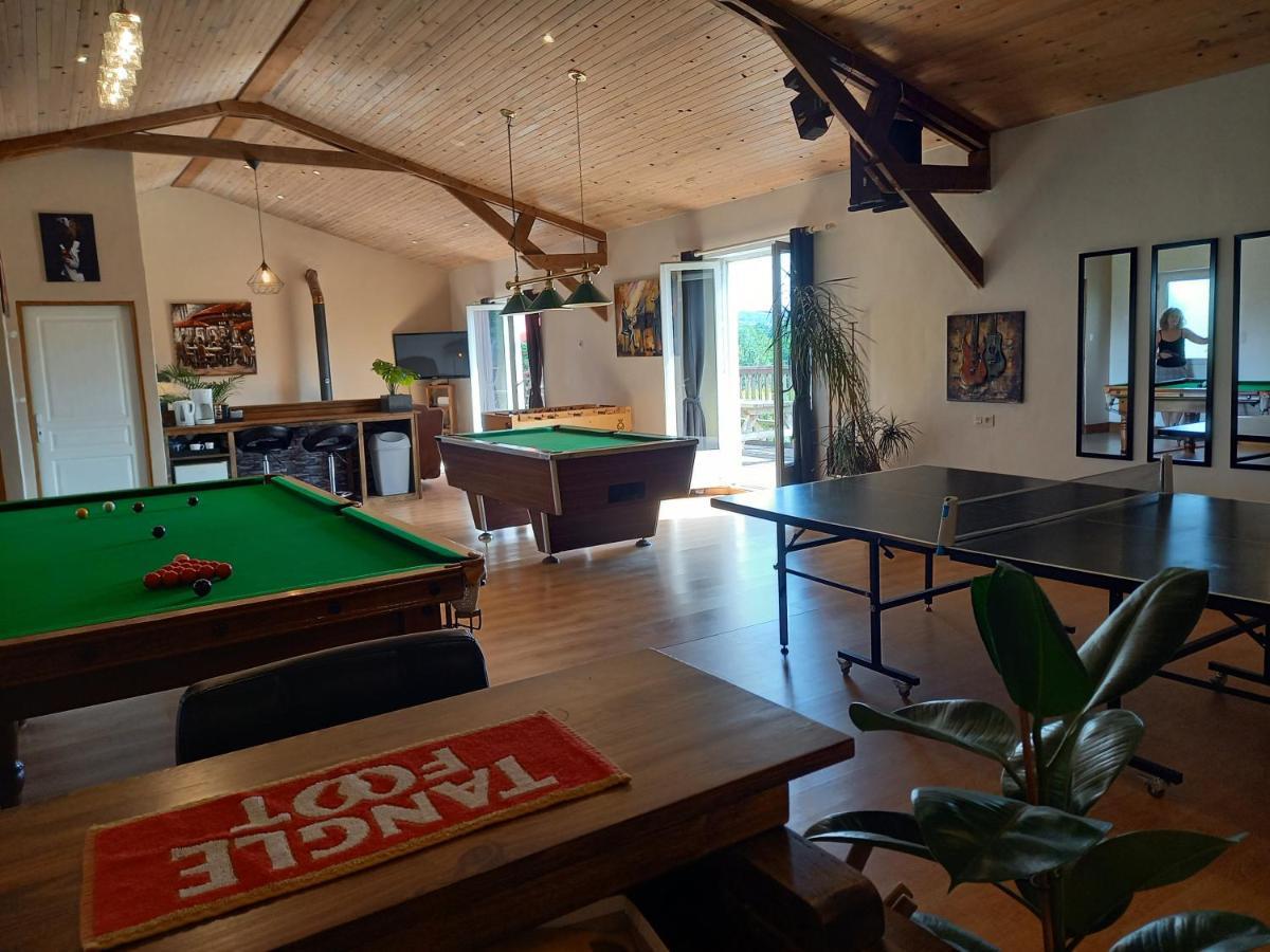 La Gasteboisiere With Swimming Pool And Games Room Le Mesnil-Adelee Kültér fotó