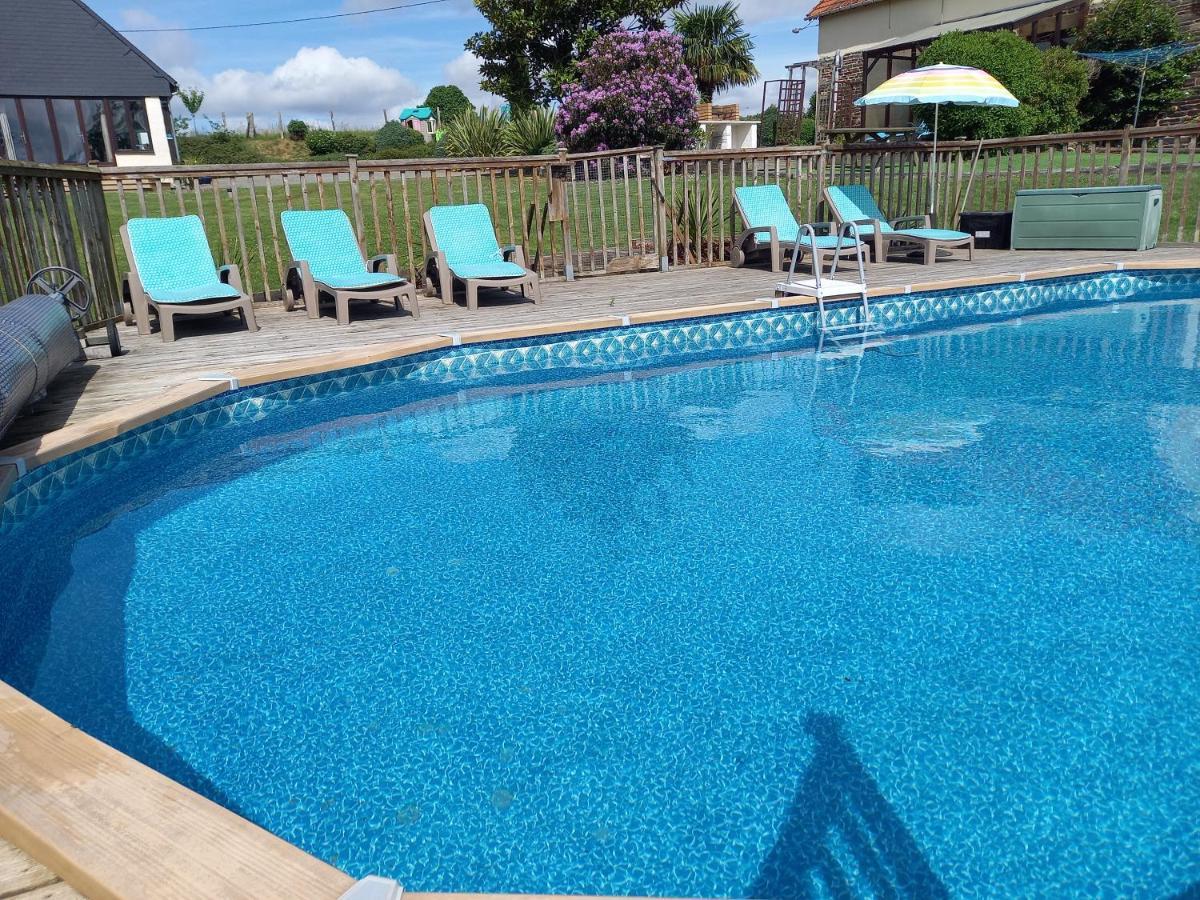 La Gasteboisiere With Swimming Pool And Games Room Le Mesnil-Adelee Kültér fotó