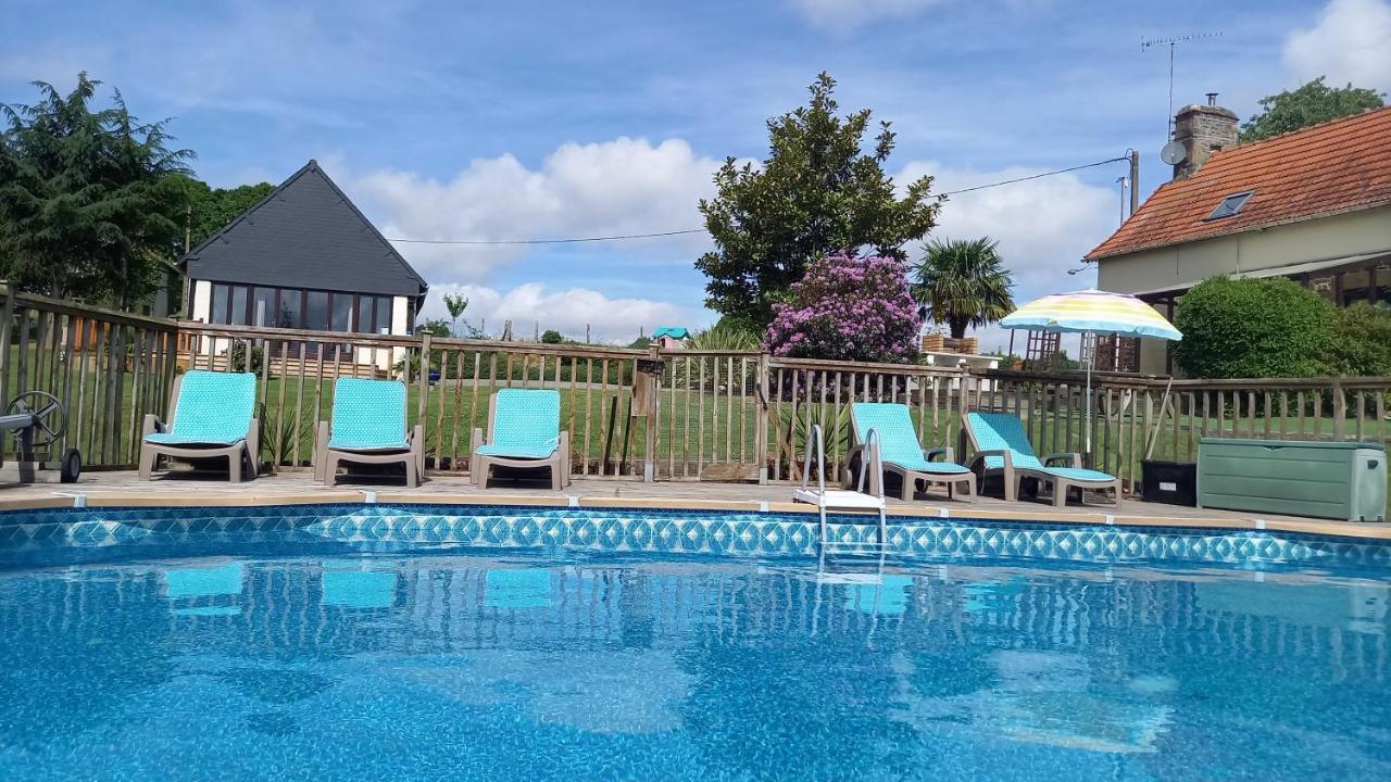 La Gasteboisiere With Swimming Pool And Games Room Le Mesnil-Adelee Kültér fotó